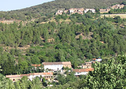 Vue sur le hameau de Carnouls